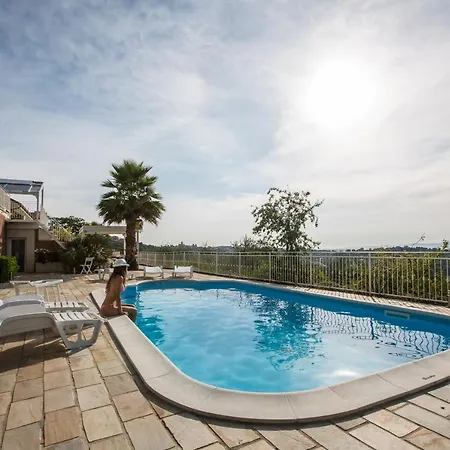 Belvedere Bed & Breakfast 4*